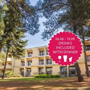 3* Üdülőpark Plava Laguna